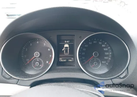 2010 Volkswagen Golf 2-Door z USA, uszkodzony, nr VIN WVWAB7AJ0AW318908